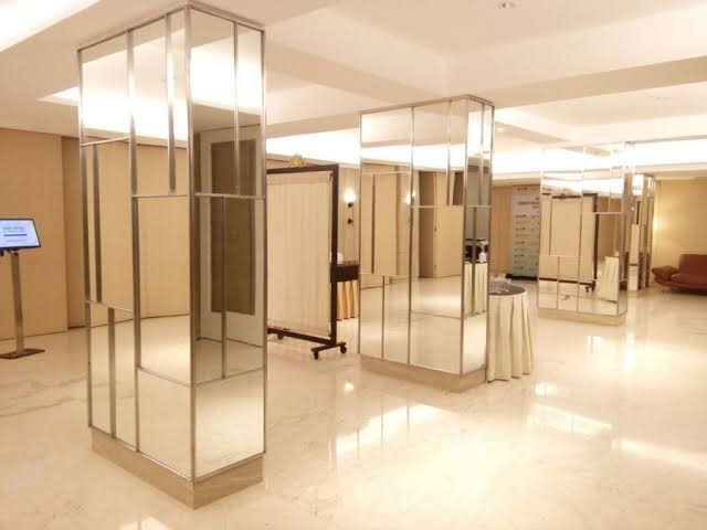 jasa pemasangan kaca makassar pemasangan kaca aluminium makassar jasa pemasangan aluminium makassar jasa pemasangan acp makassar jasa pemasangan upvc makassar